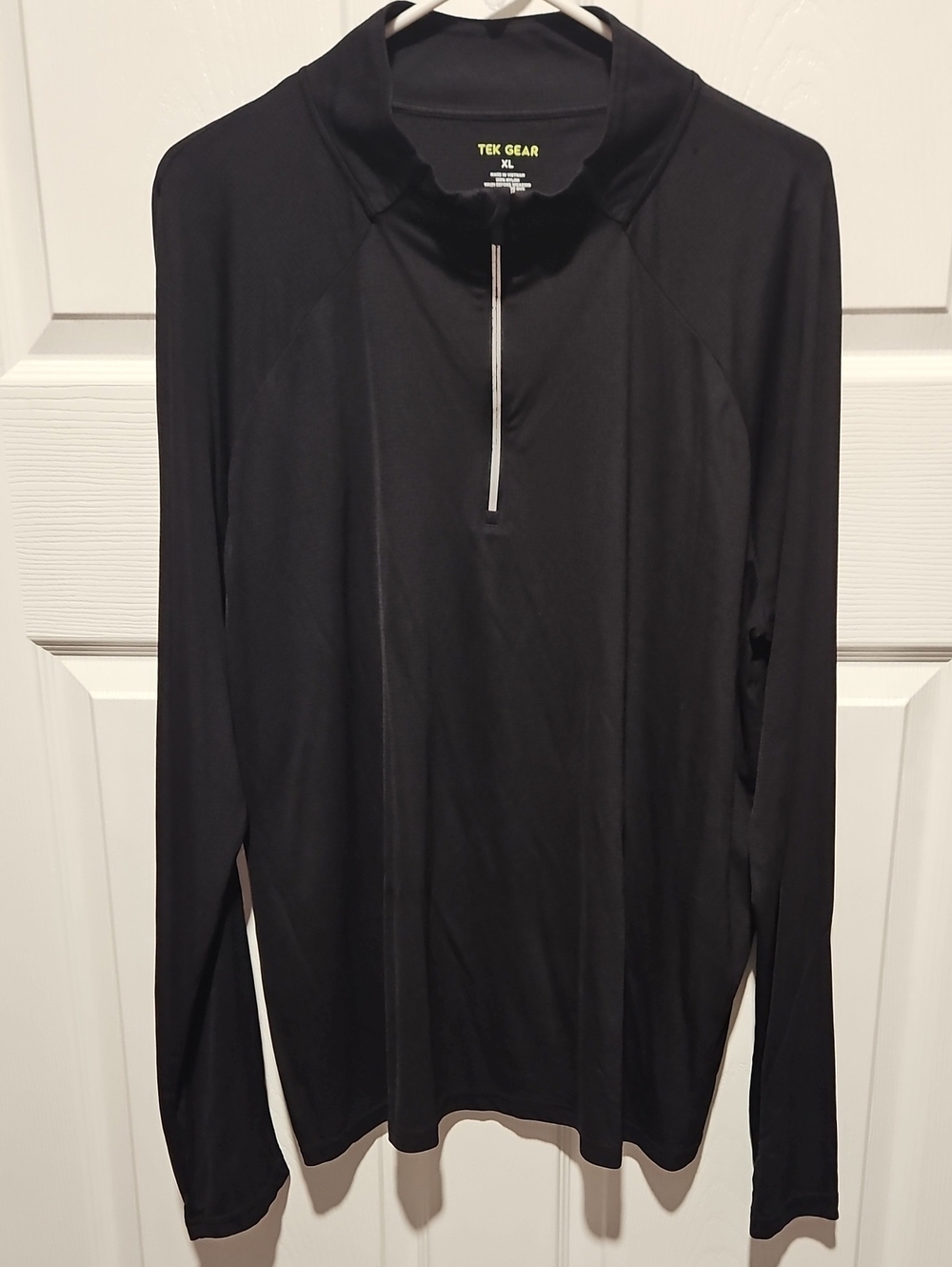 tek gear Black Long-Sleeve Swim Rash Guard with Quarter Zip